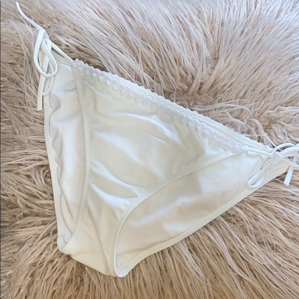 Adjustable white bikini bottom